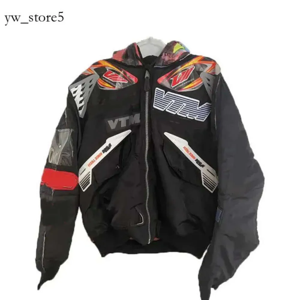 Designer Vetements Vestes High Street Original VETEMENTS Hommes Lavé Denim Vestes Surdimensionné VTM Vestes Mode Bomber Patched Tags 2749