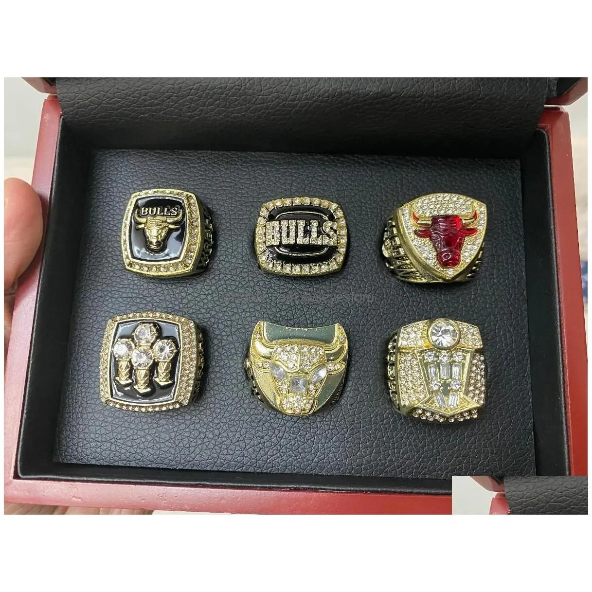 solitaire ring 6pcs chicagobl backetball team champions championship set with wooden box trophy souvenir men women boy fan brithday