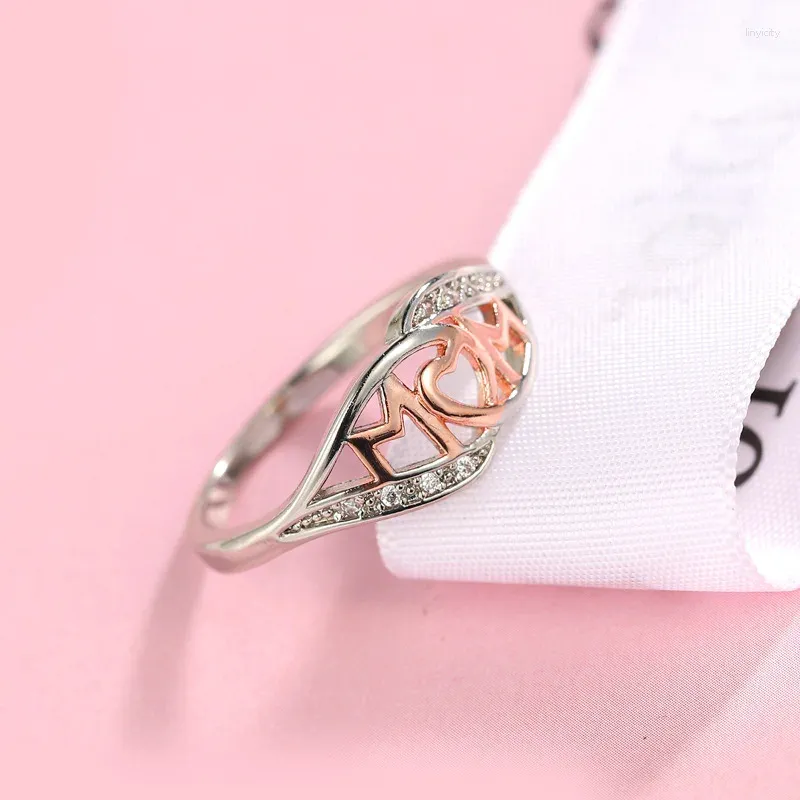 Anéis de cluster A mãe liga anel rosa chapeamento de ouro presente de natal carta acessórios em forma de coração jóias de moda