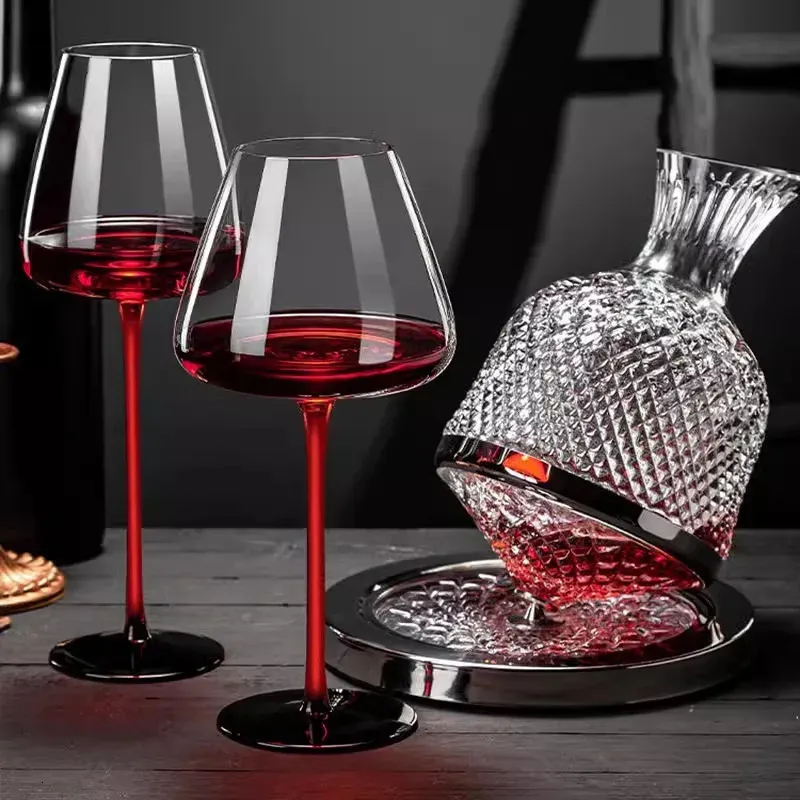 1500mlThe highend red wine decanter is made of glass crystal material and rotates 360 degrees to accelerate the decanting speed 240111