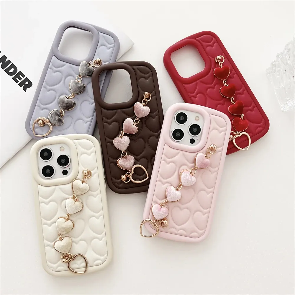 Korea Niedliche 3D-Samt-Love-Herz-Armband-Leder-Silikonhülle für iPhone 11 12 13 14 15Pro Max rosa Love-Herz-Schutzhülle