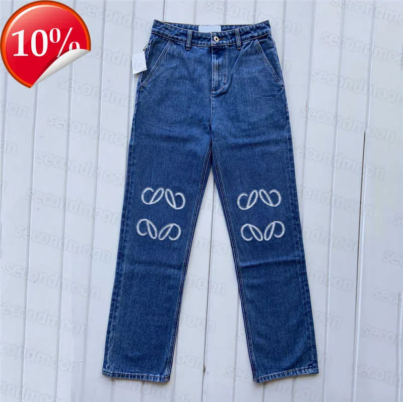 Embroidery Jeans Women Autumn Winter Fashion Straight Pants Casual Style Loose Trouser