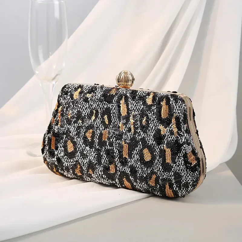 2023 Stylish Women Dinner Bag Luxury Embroidered Sequins Top Handle Bags Shoulder Handbag Leopard Print Clutch Purse Tote 240111