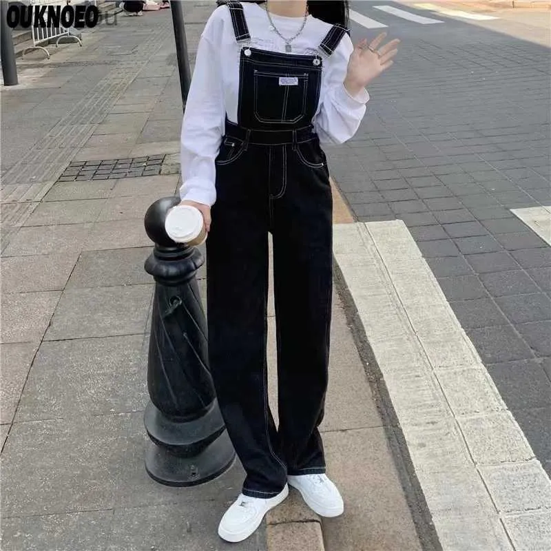 Kvinnors jumpsuits Rompers Spring Women Denim Overalls Black Straight Wide Leg Jumpsuits 2023 Korean Streetwear Loose High midje Summer Woman Thin Jumpsuitl240111