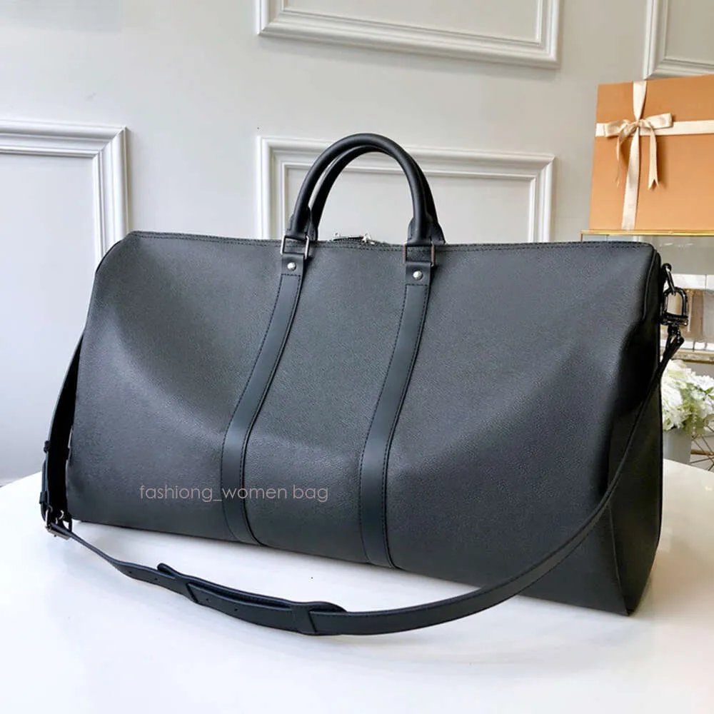 Womens Bag 10a 1: 1 resväskor Designer Män Damväska över natten reser helgväska satchel M41414 Äkta läderväskor Tote Handväska Cross Body Duffel Stora väskor