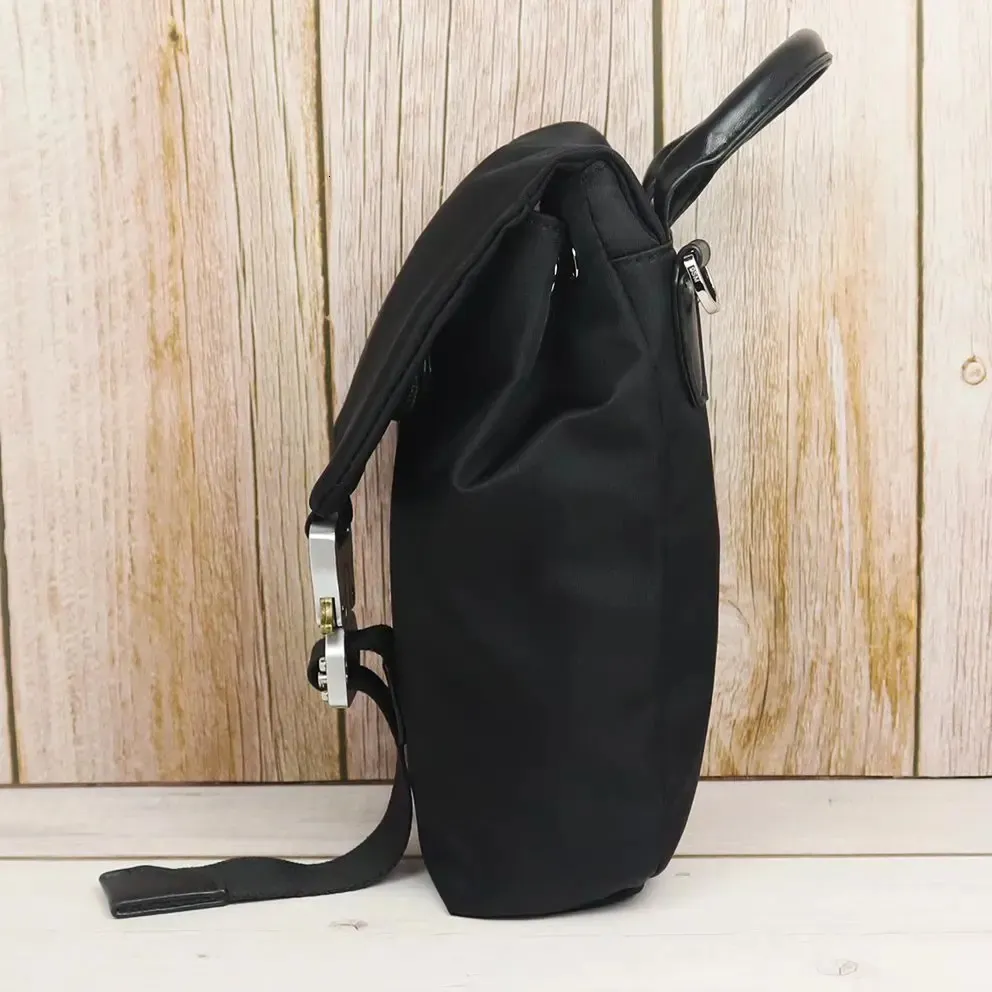 High Quality 1017 ALYX 9SM Tank Bag For Men And Women High Quality 1017 ALYX 9SM Tank Bag For Men And Women
