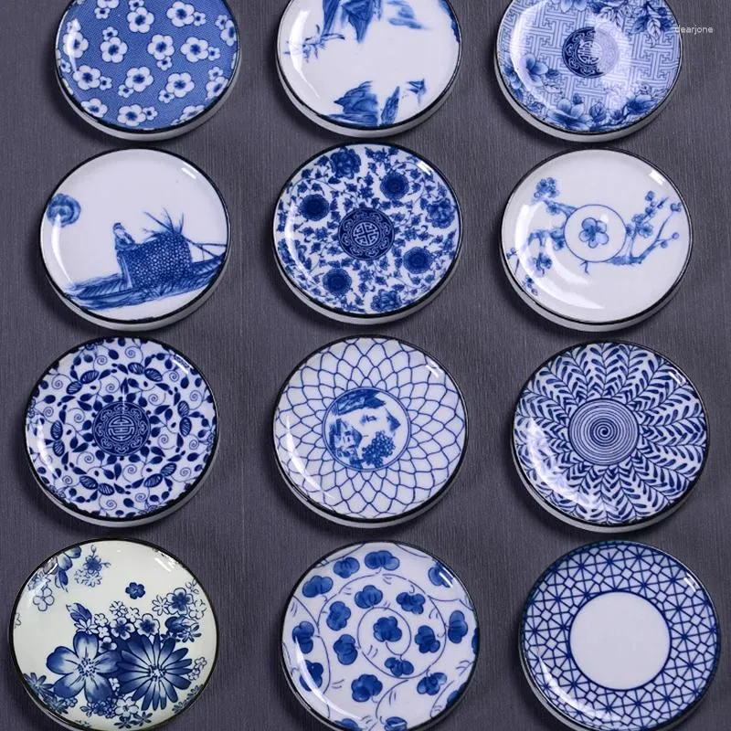 Table Mats Round Ceramic Tea Cup Mat Blue And White Porcelain Teacup Pad Insulating Chinese Style Household Set Accessory