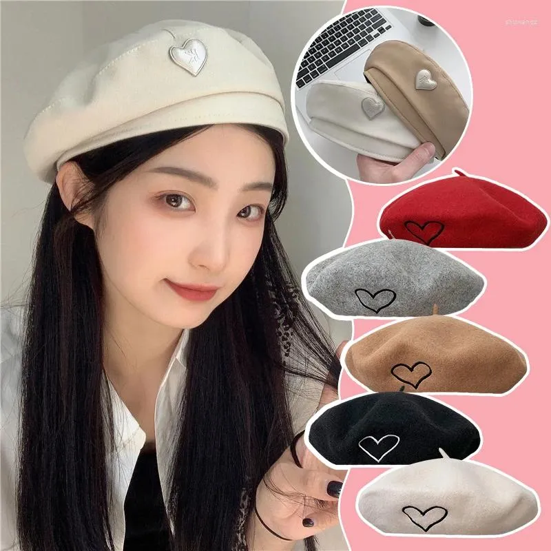 Beret Love Heart Beret Fashion Women Octagonowa czapka setro retro Internet Celebrity Painter Tour