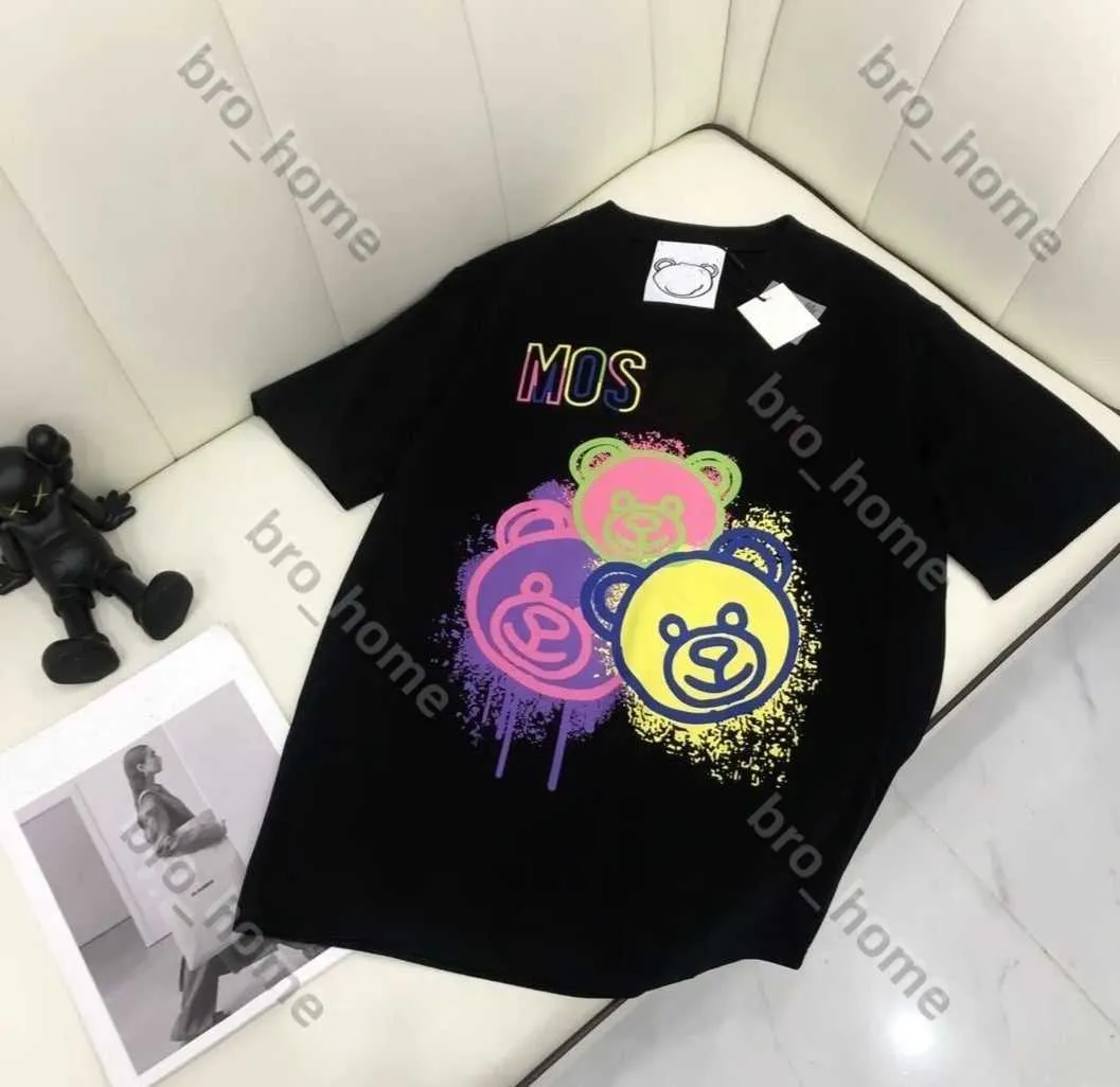 Sunmmer Moschino Womens Mens Designer t Shirts Tshirts Fashion Letter Printing Short Sleeve Lady Tees Luxurys Casual Clothe Tops T-shirts Clothing Shirt Y2VR