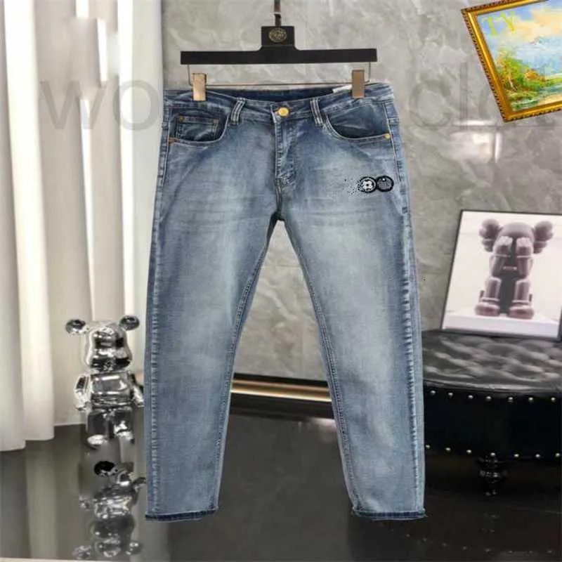 Jeans masculinos designer de luxo jeans angustiado França moda Pierre Straight Men's Biker Hole Stretch Denim Casual Jean Homens Calças Skinny Elasticit 3IO2