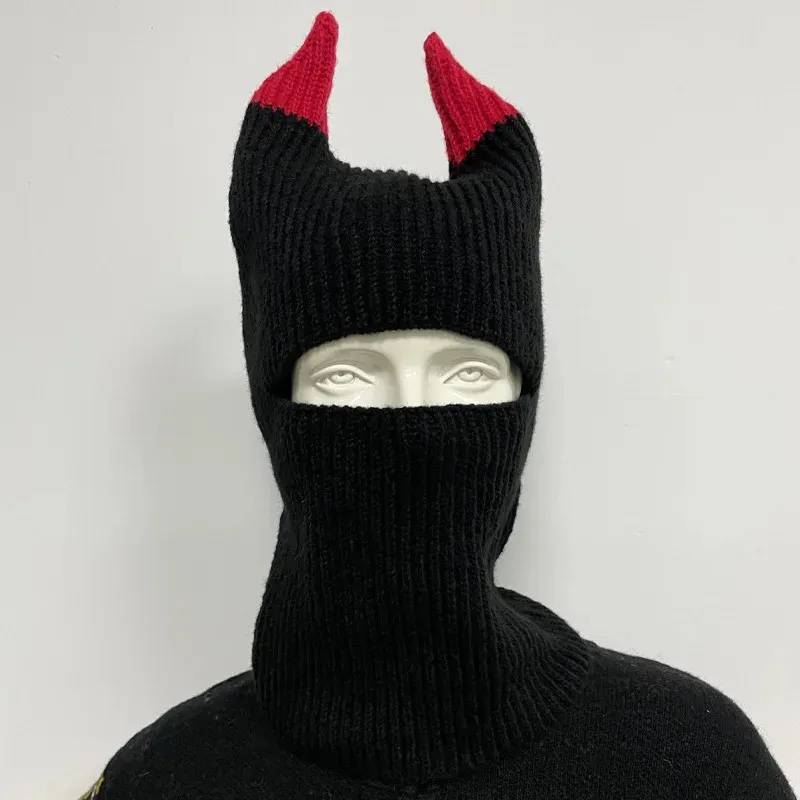 Monster uszy maska ​​narciarska Balaklava Beanie diabel róg y2k dzianina czapka mężczyzna kobiety elastyczna czaszka czaszka zima ciepłe szaliki na zewnątrz Halloween 240111