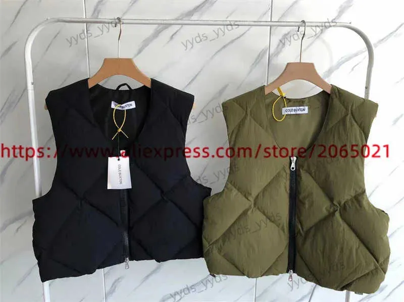 ジャケット・アウター MOUTON COLLAR HORSEHIDE DOWN VEST ジャケット・アウター MOUTON COLLAR HORSEHIDE DOWN VEST