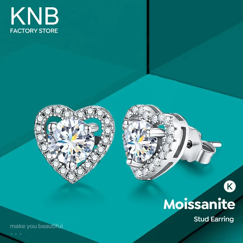 KNB 05CT D COLL Diamond Heart Halo Stud أقراط للنساء 925 الجنيه الاسترليني الفضي الزفاف الفاخرة المجوهرات الراقية 240112