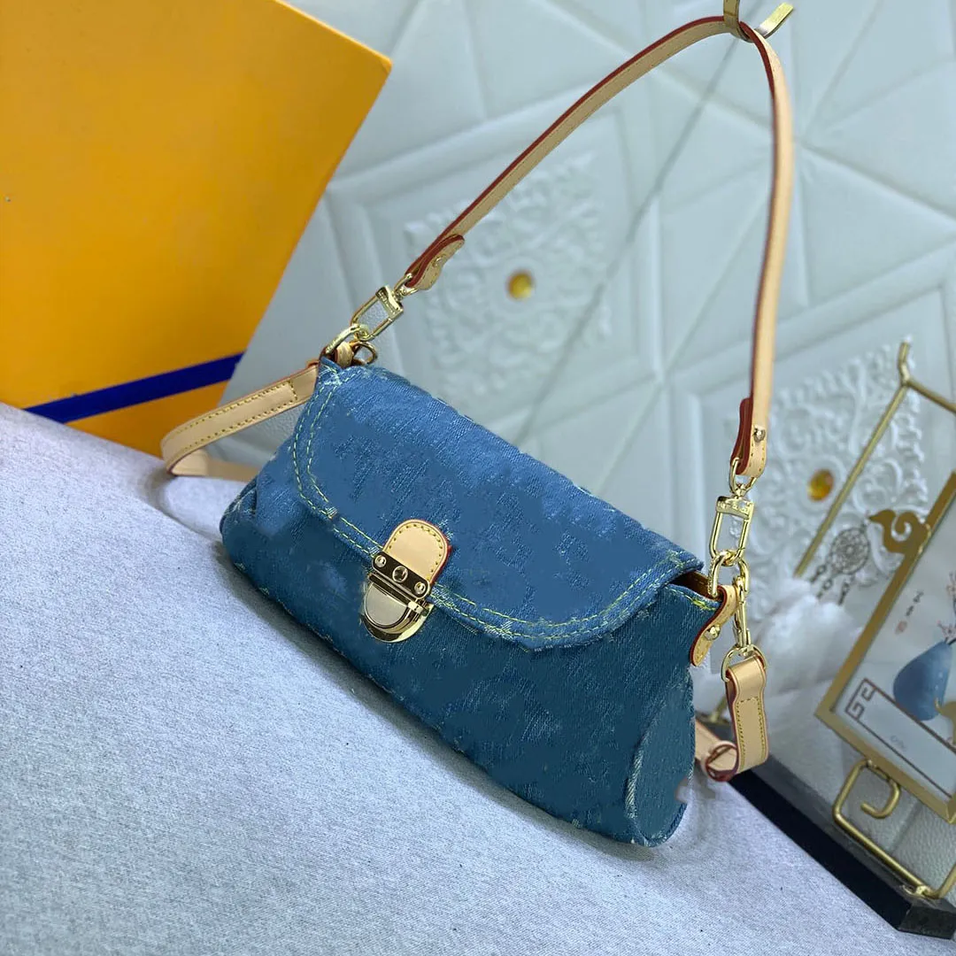 AAA Luxury Designer Women's Bag Cowboy Bag Detachable and Adjustable Underarm Handheld One Shoulder Crossbody Stick Bag