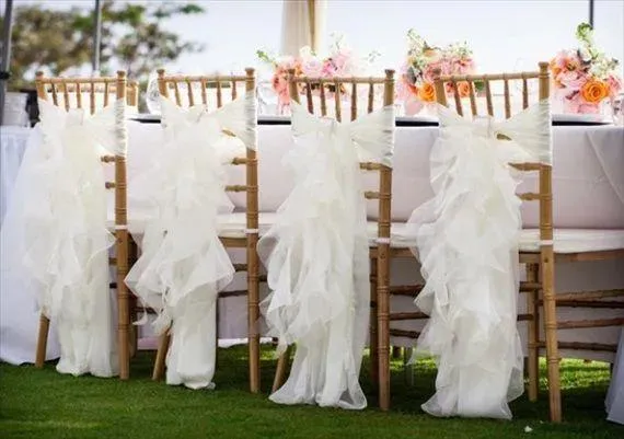 Couvre sur mesure 2016 housses de chaise en Organza ivoire féminin volants cristaux ceintures de chaise décorations de mariage romantiques fournitures de mariage