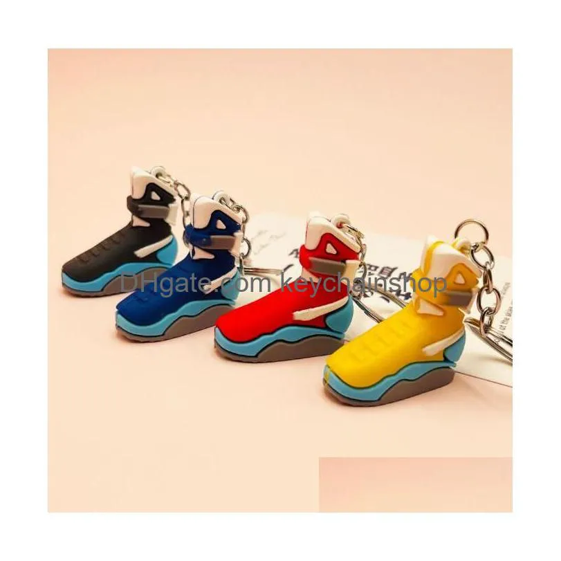 Designer simation tre-nsional skor nyckelring söt mode 3D sneakers modellerar nyckelringar för män kvinnor barn väska nyckel droppe dh85v