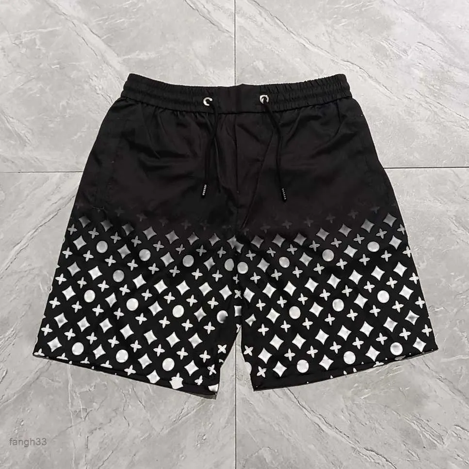 Sommer Herren Shorts Board Mode Sport Lose Boxer Schwimmen Trocknen Bademode Druck Schwarz Weiß Männer Strand Hosen