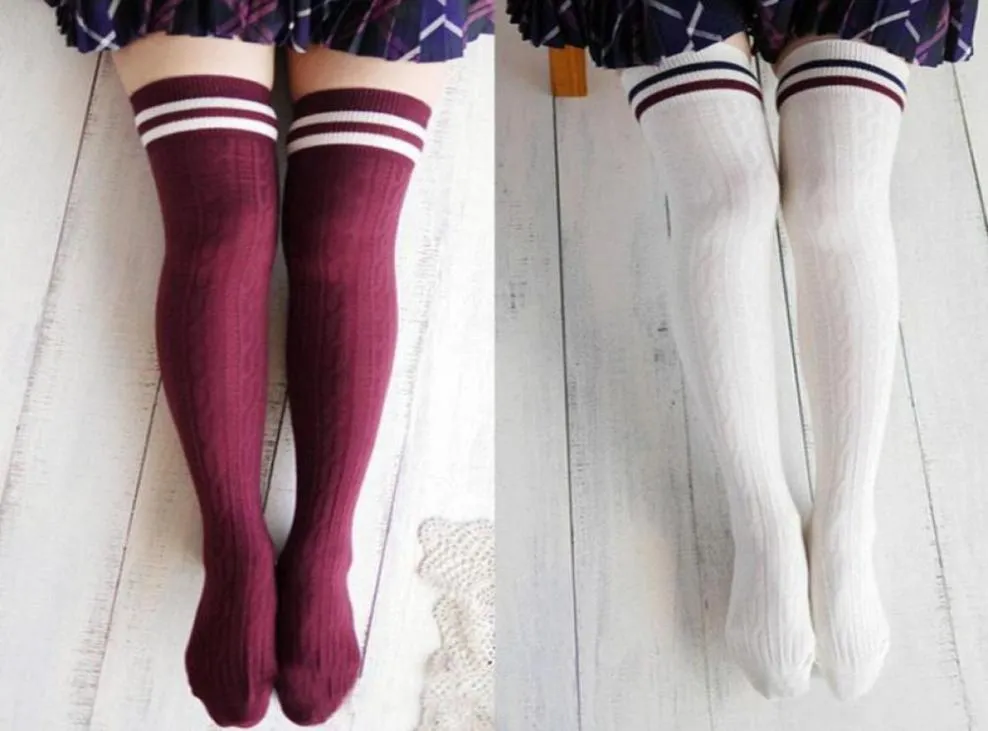 College Wind Windows Fashing High Socks Seksowna ciepła bawełna nad skarpetami kolan w paski długie pończochy dla dziewcząt4612978