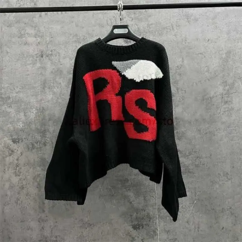 Herrtröjor 2023 Kvinnor Män tröja Bomull Crewneck Sweater Classic Letter RS ​​Lång ärm Top Jumper Clothing Raf Loose Style K2