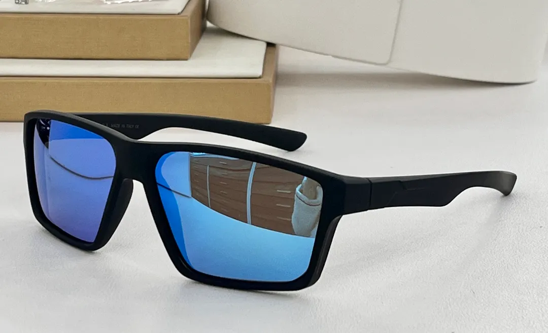 Matte Schwarz/Blau Spiegel Sportliche Sonnenbrille Herren Sonnenbrille Shades Sunnies Gafas de sol UV400 Brillen mit Box