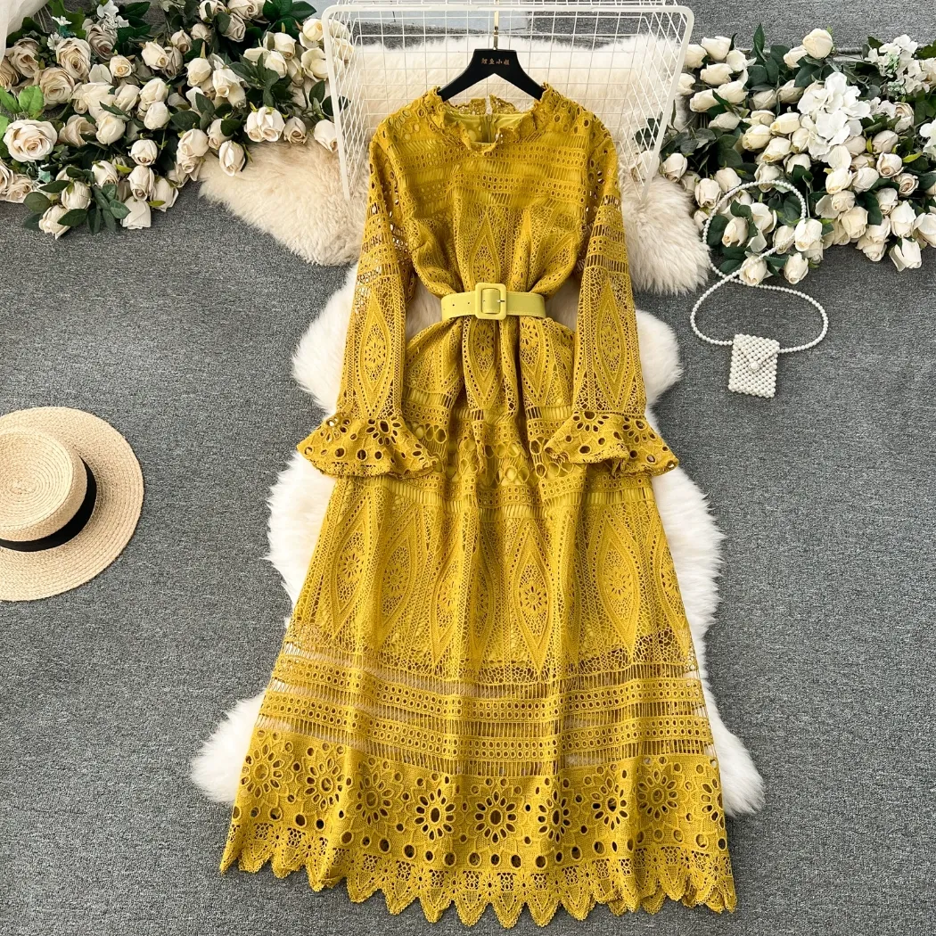 【新品】　Emboridered Lace Back Dress Hitomi Embroidered Tulle Dress - PLUS SIZE