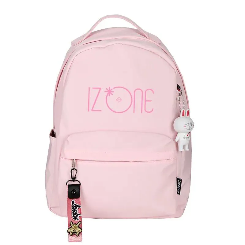 Sacs Kpop coréen IZONE IZ * ONE impression femmes sac à dos Kawaii rose sac à dos en Nylon sacs d'école étanche voyage sac à dos Date Rugzak