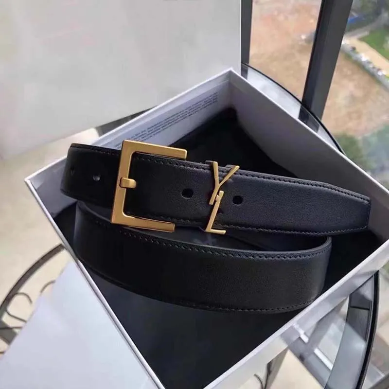 Cintura di moda accessori di lusso Cintura da 90 cm Fibbia liscia di alta qualità da uomo e da donna slipband jeans cintura di design scatola 3CM belta grande fibbia per cintura cintura nera e oro