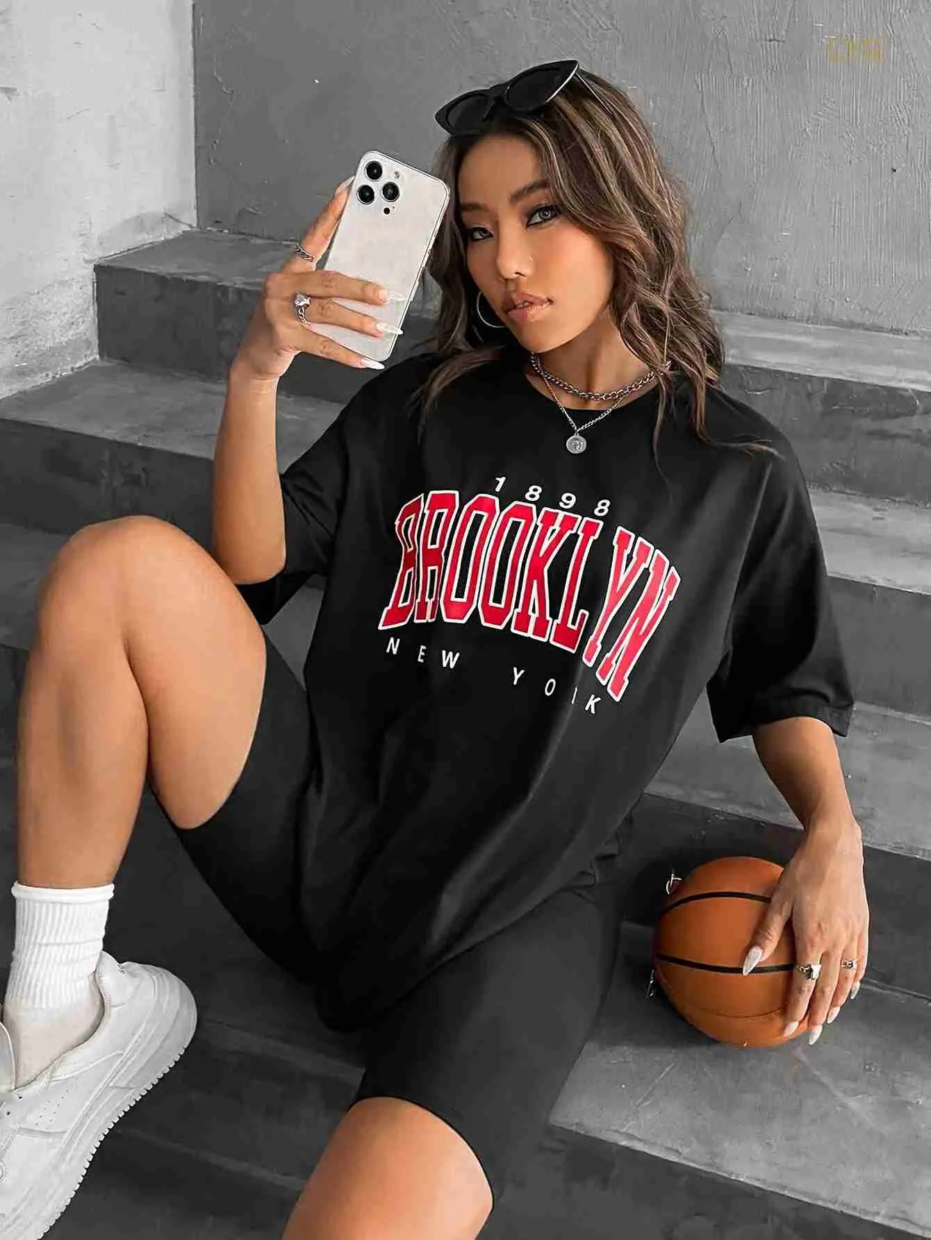 Vintage 1898 Brooklyn New York Womens T-Shirts American Short Sleeve All-math Casual Clothing Oversize Street Woman Tops