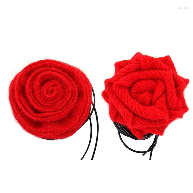Pendant Necklaces Exaggerated Knitted Flower Charm Necklace For Women Jewelry On The Neck Adjustable Rope Choker Elegant Neckchain Gift T8DE