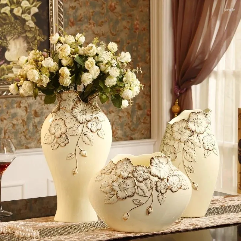 Vases Luxury Chinese Classic Antique Ceramic Enamel Flower Green Vase Craft Home Decoration