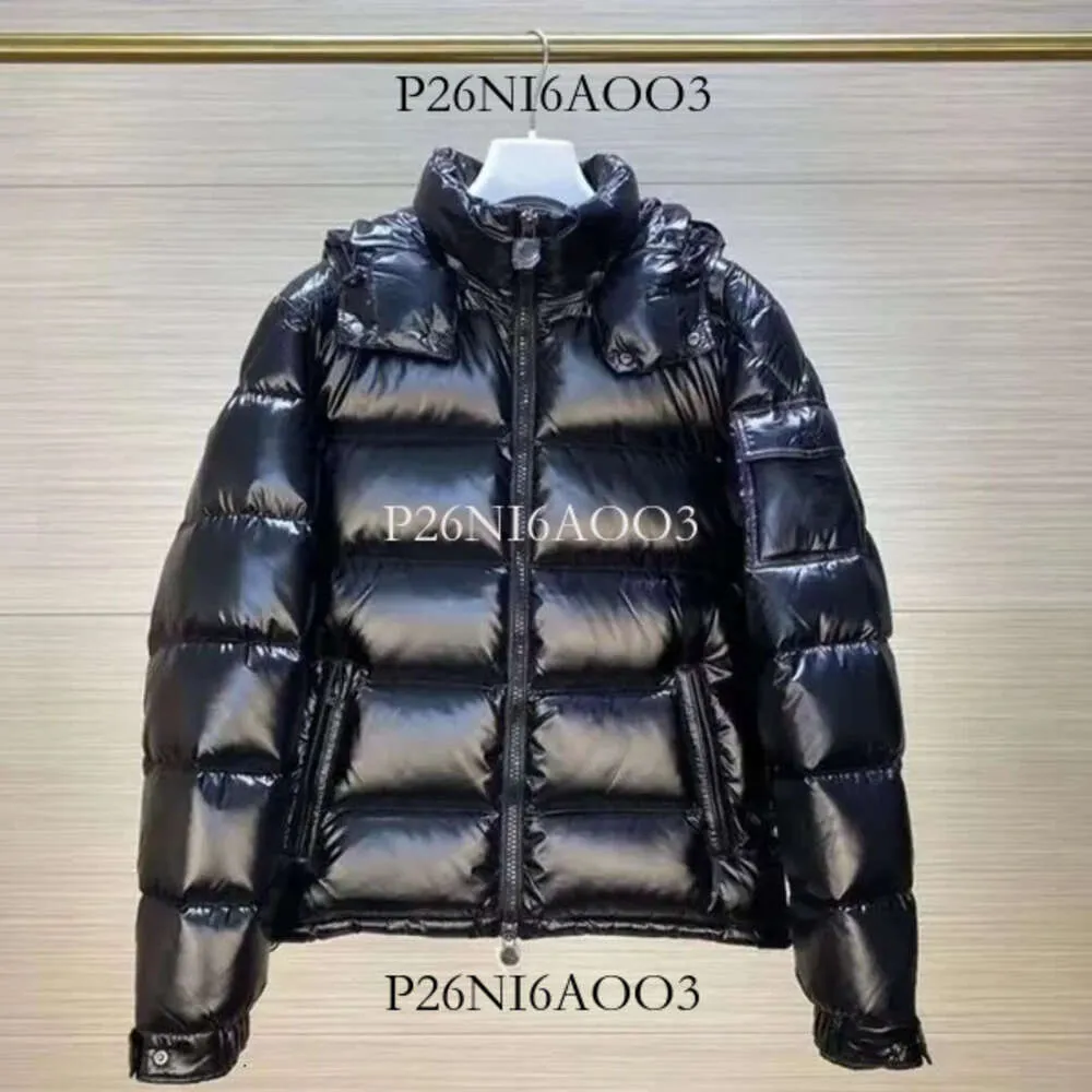 Mensjackor Down Parkas Puffer Jacket Maya Series Outdoor Keep Warm Black Outerwear Cold Protection Badge Decoration Thicking Luxury Coat Plus Size M-5XL 739