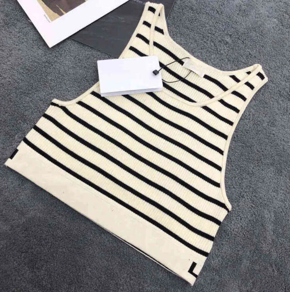 Women Clothes Tank Top Womens Designer T Shirt Black White Letter Summer Short Sleeve Ladies Clothing Size S-L Camis Tops Femme 88