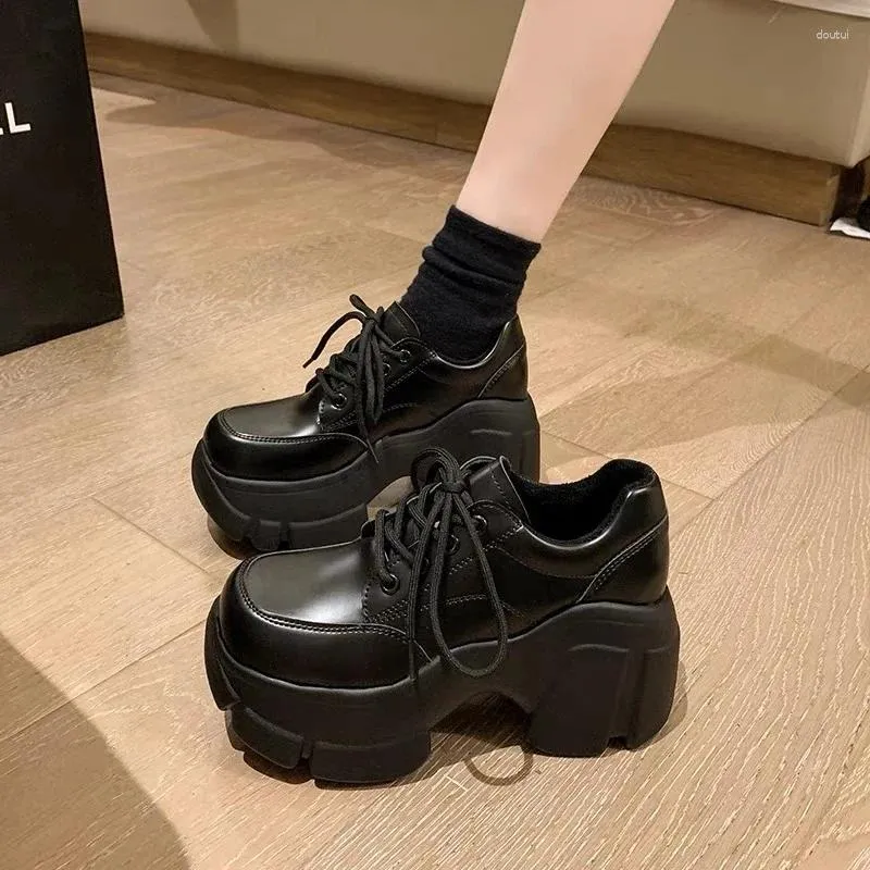 Dress Shoes 2024 Spring And Autumn Round Toe Lace Up Bright Leather Face Thick Sole Waterproof Platform Black High Heel Single Shoe
