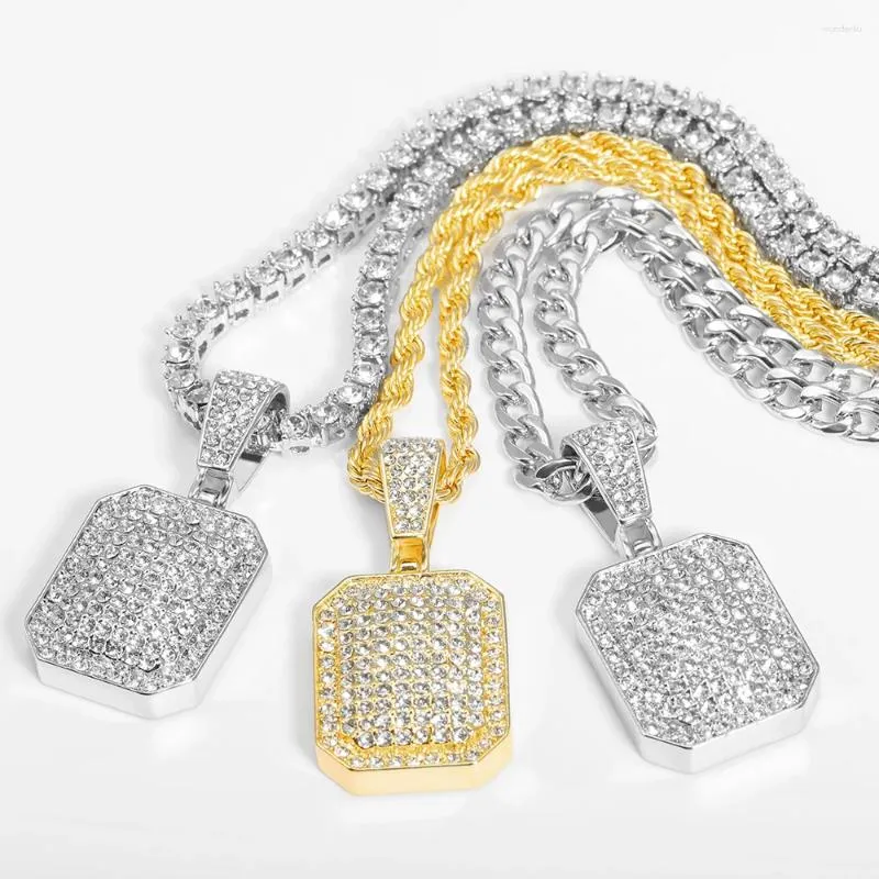 Pendentif Colliers Iced Out Square Dog Tag Collier avec chaîne de corde de 4 mm de large Accessoires exquis Bijoux Hip Hop