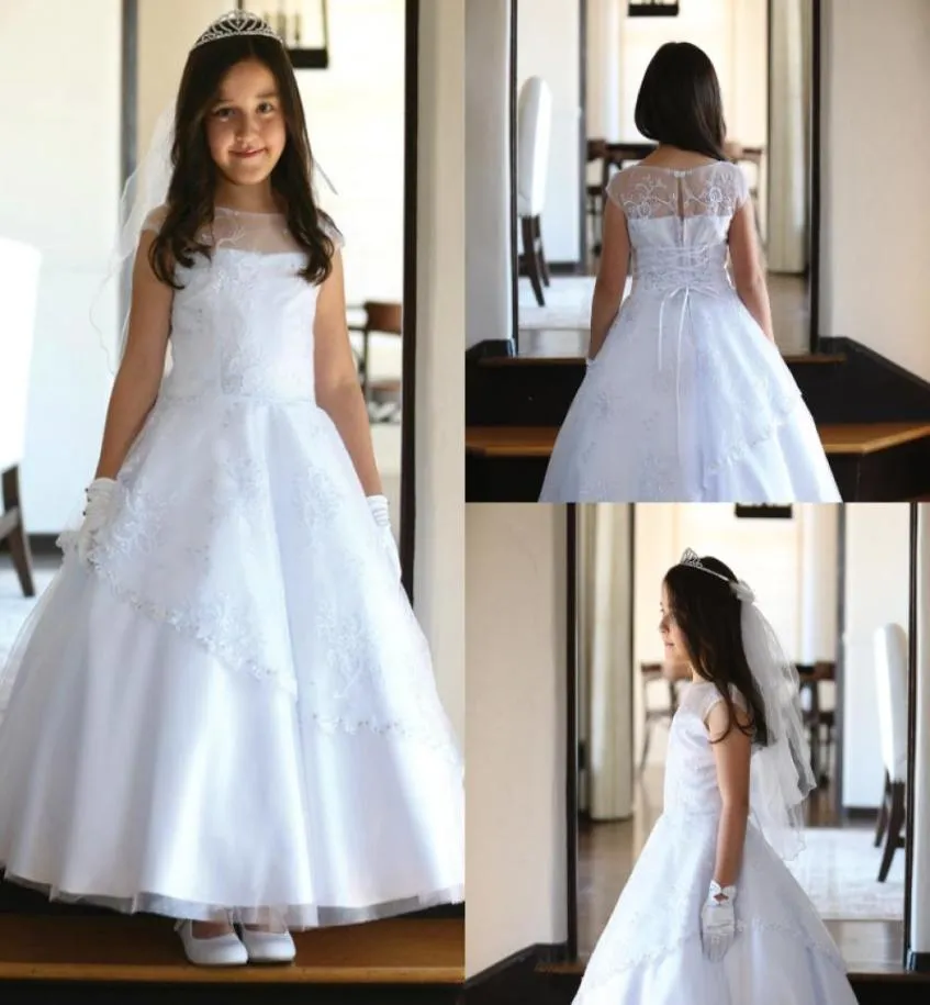 Cute White first holy communion dresses Scoop Cap Sleeves Lace Crystal Flower Girls Pageant Dresses Modern Arabic Kids Inexpensive2428076