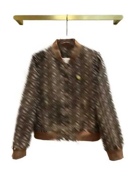 Jesienna i zimowa kurtka zagęszona zimna wełna Tweed Patchwork Skórzowa skórzana rękaw ciężka haftowa kurtka 13PRS7