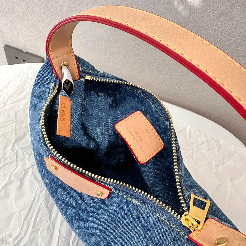 24SS dames banen tassen denim handtas luxurys ontwerpers shouder crossbody messenger dames reistas tas bouch tas 19 cm 19 cm