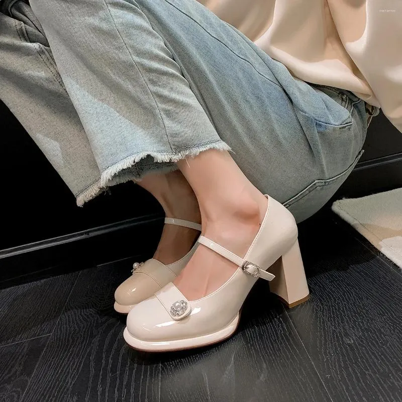 Chaussures habillées Pompes Femmes Talons hauts Mocassins Chunky Heel Design Dames Casual Party et Work Wear Blanc Mary Jane Cuir