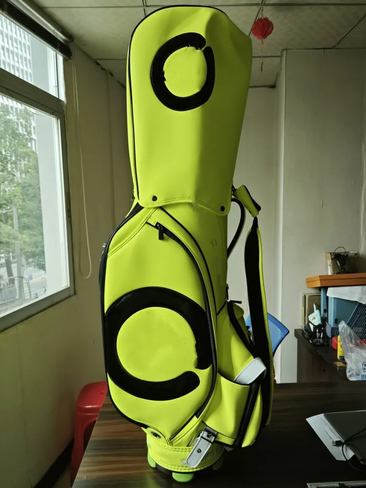 日本未入荷 限定Bentley Golf Cart Bag