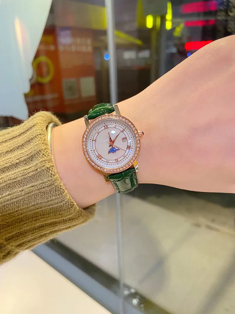 nieuwe mode luxe dameshorloge 28 mm quartz uurwerk 904 roestvrijstalen horlogeketting omj 02