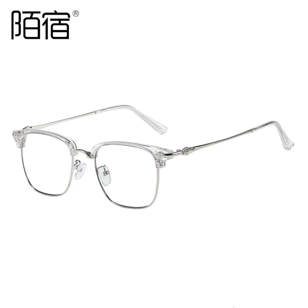 2024 Designer de luxe CH Lunettes de soleil pour femmes Chromes Lunettes Cadres Hommes Spectacle Myopie Protection des yeux Lentille plate Coeur Lunettes Cadre Dames Lunettes unisexes DQW0