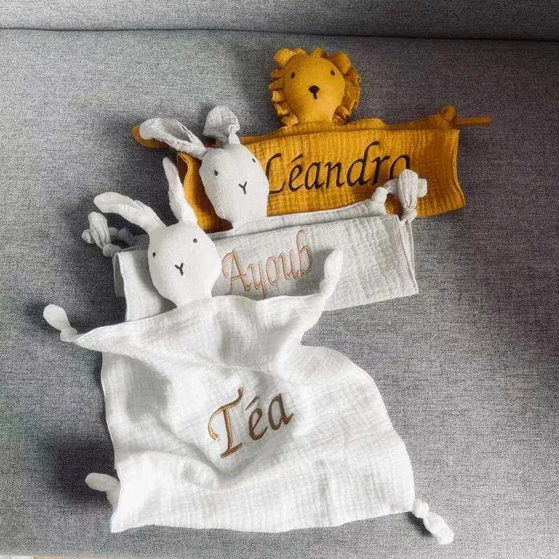 Name Personalized Baby Comforter Blanket Cotton born Saliva Towel Sleeping Doll Kid Sleep Toy Soothe Appease 240115