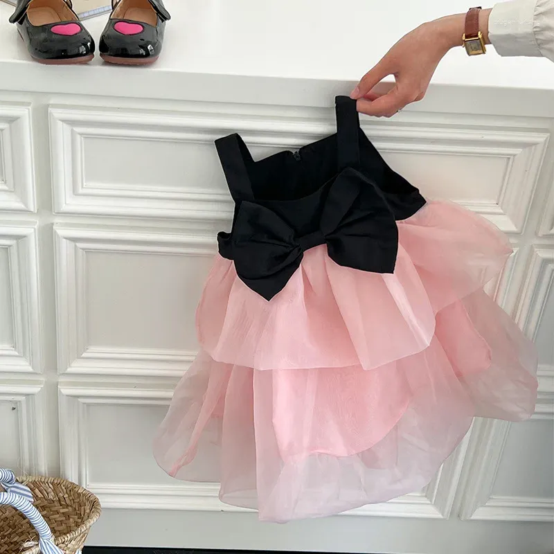 Mädchenkleider Süßes Mädchen Schwarz Rosa ärmelloses Kleid mit Schleifen für Kinder Boutique Sommerkleidung Outfit Tragen 1–6 Jahre