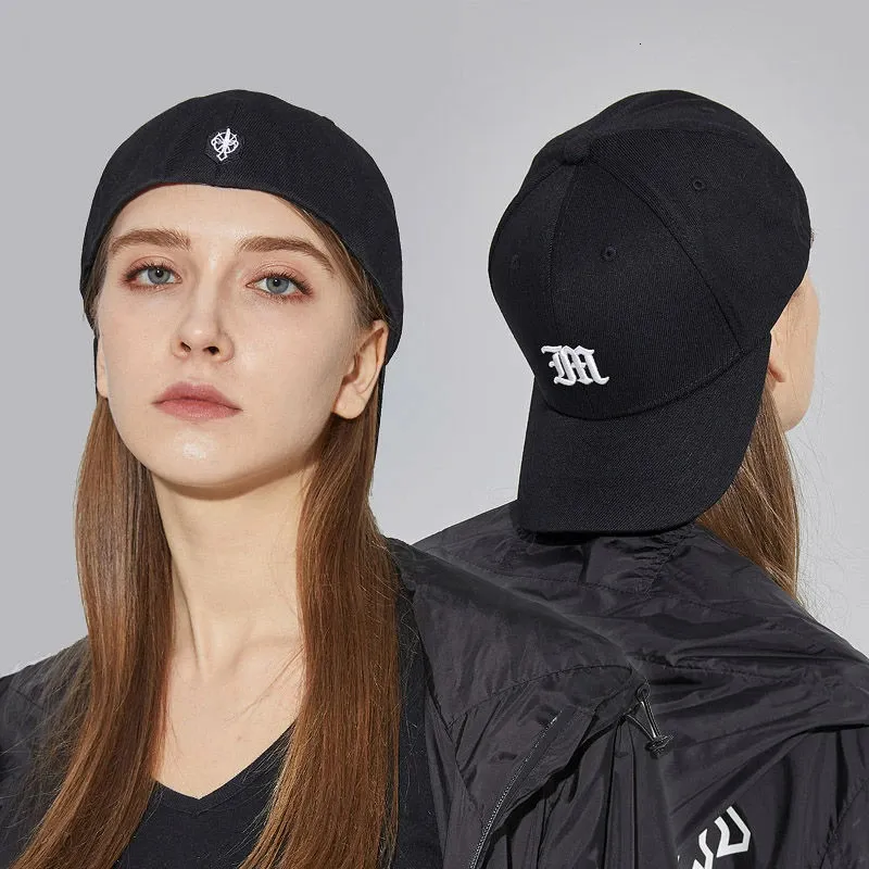 Adulte Hiphop Punk Rock Back Wear Chapeaux Lady Full close cap Hommes fermeture ajustée Casquettes de baseball 55-59 cm 240113