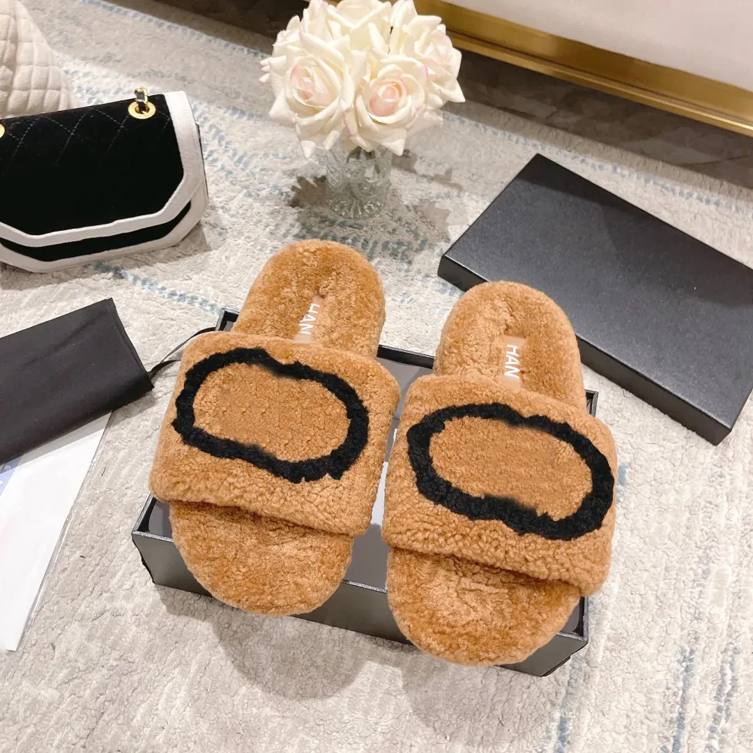 Diseñador de lujo Oso de peluche Sandalias Canal Woolskin para mujer Zapatilla Sandale Fluffy Moda Mocasín Invierno Mujer Diapositiva Tazz Casual Zapato Hombre Plano Mula Aire libre Sliders