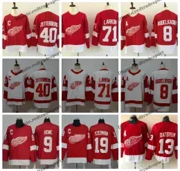 Hockey 2019  Red Wings 8 Justin Abdelkader 71 Dylan Larkin 40 Henrik Zetterberg Gordie Howe 19 Steve Yzerman 13 Pavel Datsyuk Hockey