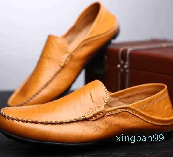 Mocasines de hombre Zapatos de cuero Zapatos casuales de hombre Mocasines Zapatillas de deporte transpirables Zapatos de conducción para hombre Pisos cómodos Plus