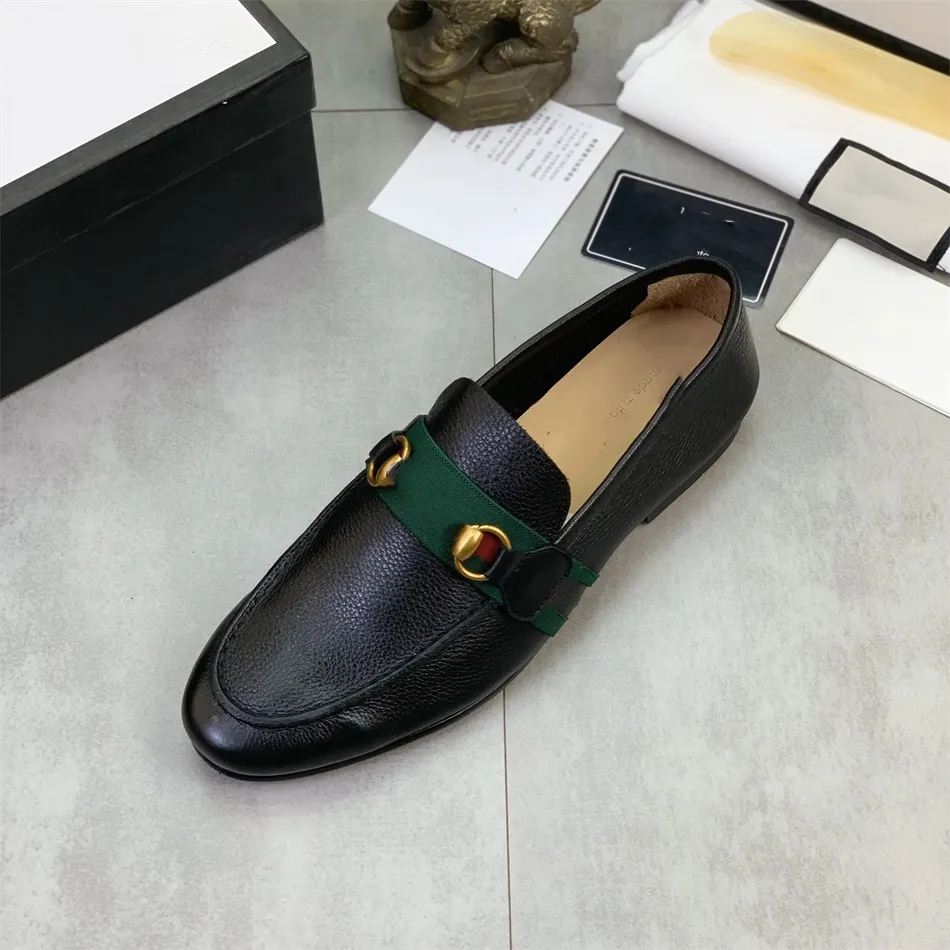 Zakelijke formaliteiten Zwart LEDEREN SCHOEN HERENMODUS Casual LUXE KLEDINGSCHOENEN KLASSIEKE ONTWERPER ITALIAANSE Formele OXFORD-SCHOENEN Voor HEREN 38-46