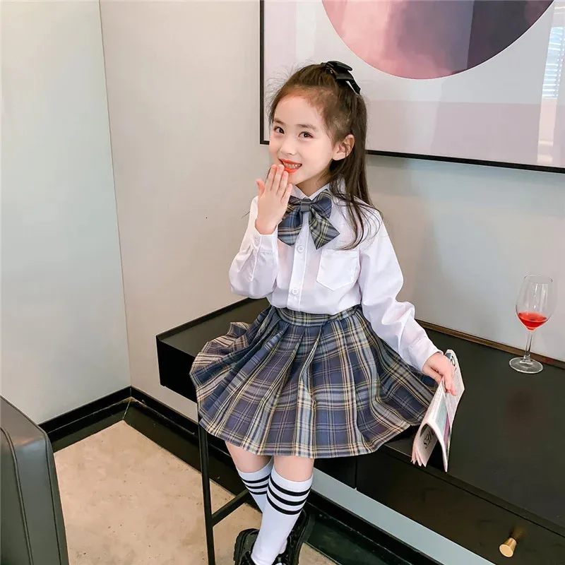 Style japonais bébé filles école uniforme costume enfants enfants Bow Blouses jupe plissée Performance vêtements enfants danse porter ensembles 240113