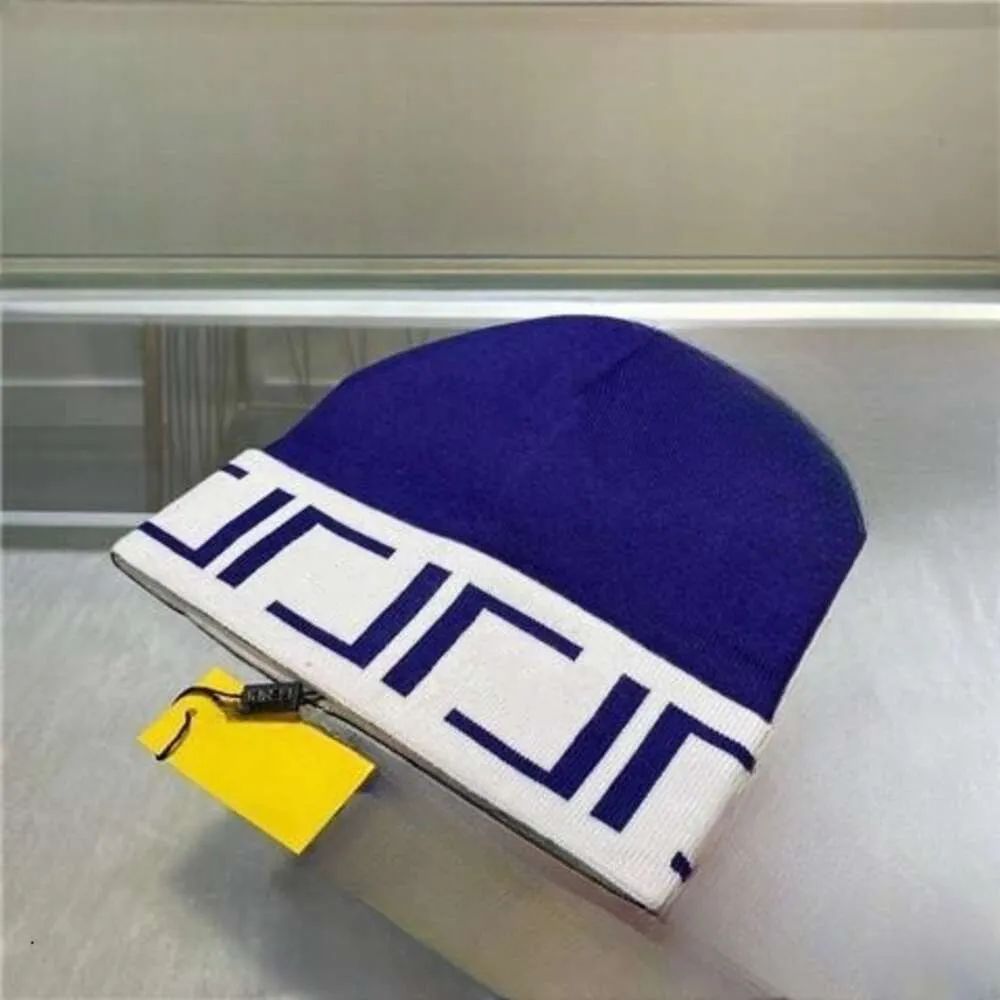 Cappello autunnale e invernale della stazione europea Nuovo per bambini in lana doppia lettera f da uomo, caldo lavoro a maglia, versatile, ondulato freddo